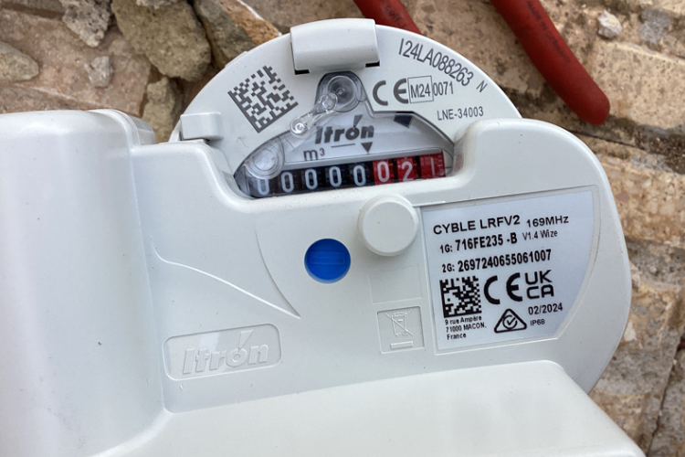 Ir a la noticia Aigües de Cullera y el Ayuntamiento avanzan en la digitalización del agua con la instalación de casi 1.000 contadores inteligentes en el marco del PERTE